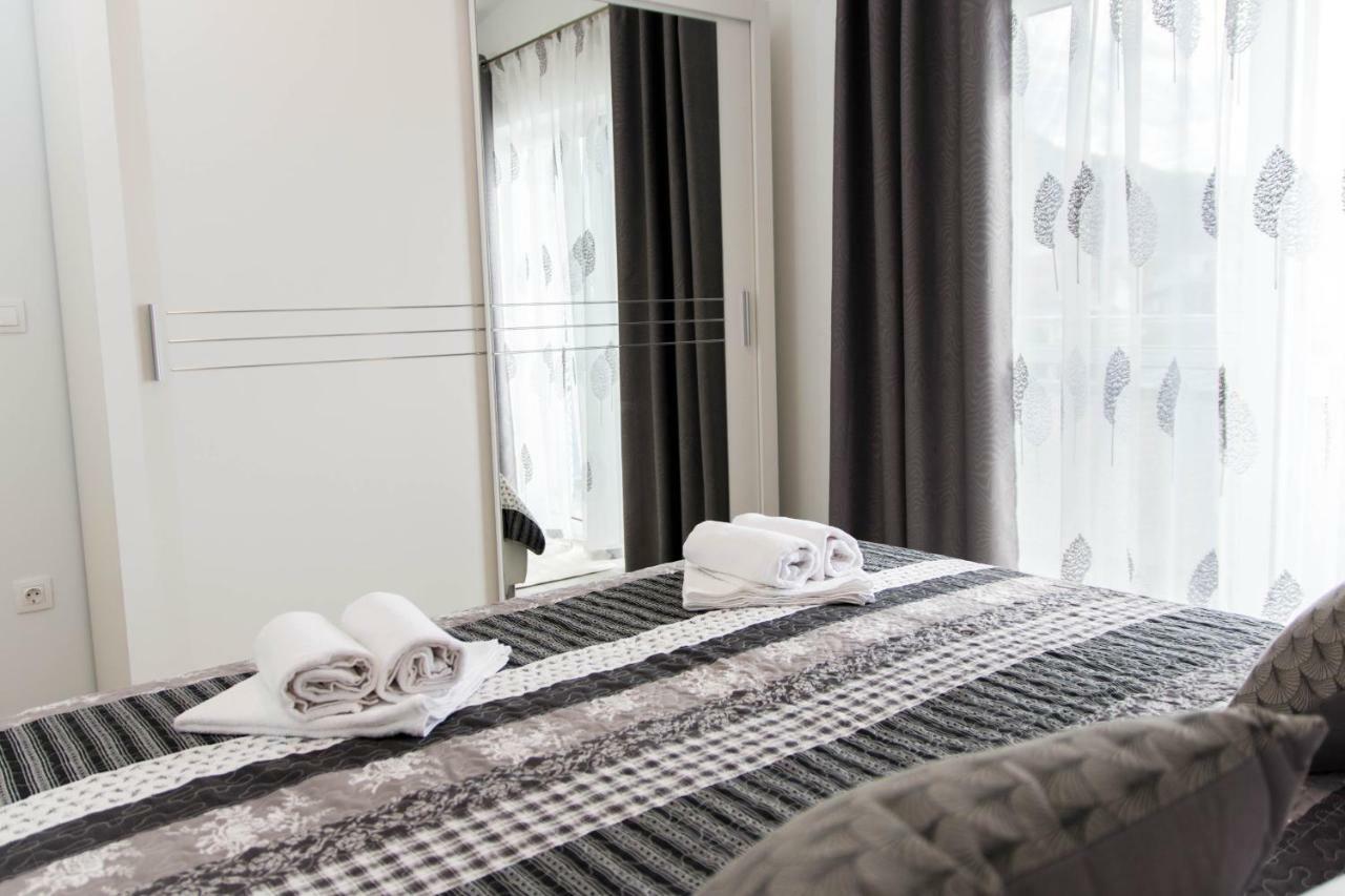 Apartment Sara Kaštela Esterno foto